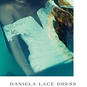 ASTR the label white lace dress size S